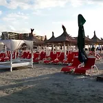 Apartment Blue Summer Dreams Mamaia