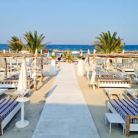 Blue Summer Dreams Apartment Mamaia