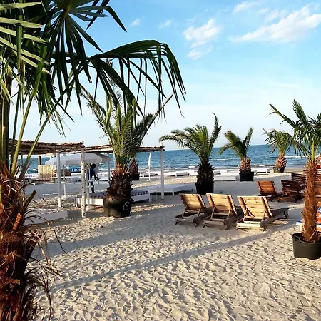 Blue Summer Dreams Apartment Mamaia